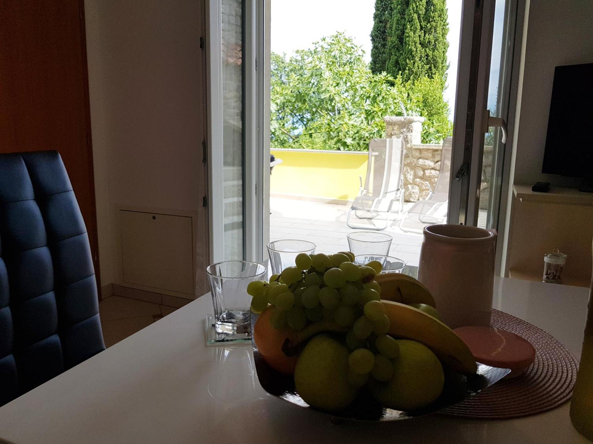 Apartments Mrkonja Matulji Εξωτερικό φωτογραφία