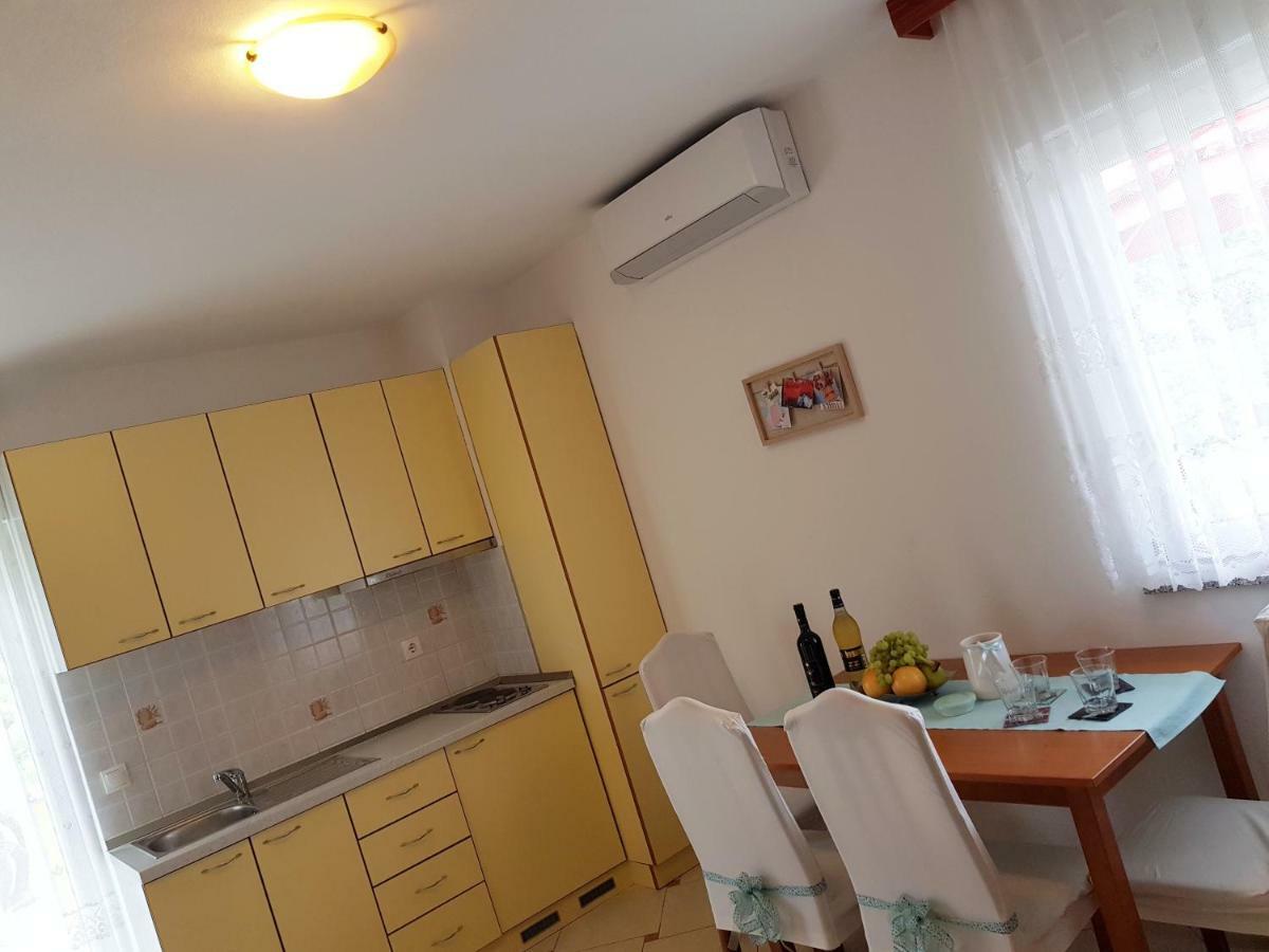 Apartments Mrkonja Matulji Εξωτερικό φωτογραφία